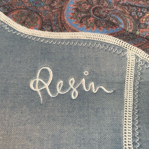 NWT Resin vestal surf suit - Picture 13 of 16